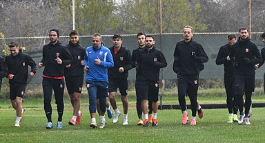 Balıkesirspor, İnegöl Kafkasspor Maçı Hazırlıklarını Sürdürüyor