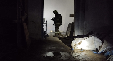 Bandırma'da Palet İmalathanesinde Yangın Paniği