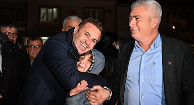 Başkan Akın’dan Mahalle Ziyaretlerine Coşkulu Devam: “Çalınmadık Kapı Bırakmayacağız”