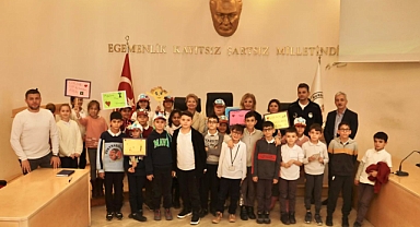 Burhaniye Belediyesi, Çevre Bilincini Artırmak İçin Fark Yaratacak Toplantı Düzenledi