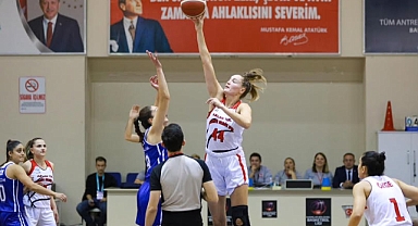 Burhaniye Belediyespor, Edremit Gürespor ile Çeyrek Finalde Karşılaşacak