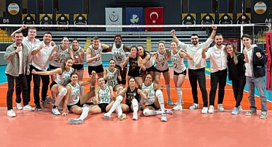 Edremit Belediyesi Altınolukspor, Vakıfbank SK'yi Deplasmanda 3-2 Yenerek Önemli Bir Galibiyet Aldı