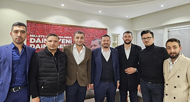 Edremit Gençlik Kolları’ndan AK Parti İl Başkanlığı’na Ziyaret