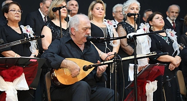 Edremit’te Yurdun Sesi THM Korosu’ndan Unutulmaz 