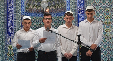 Genç Bilaller Sındırgı’da Buluştu: Ezan Okuma Yarışması Nefes Kesti