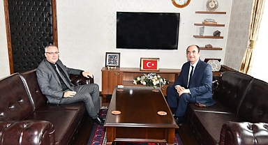 Gönen Kaymakamı Ahmet Altıntaş’tan Orman Bölge Müdürü Kemal Kayıran’a Anlamlı Ziyaret