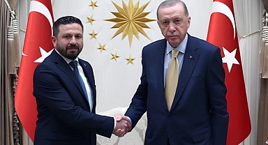 Mehmet Aydemir, Balıkesir 8. Olağan İl Kongresi'nde Yeniden Başkan Seçildi!