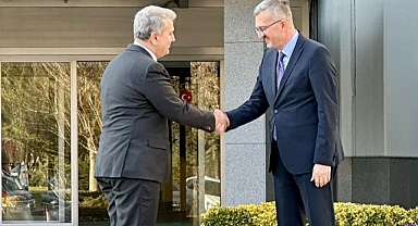 Milletvekili Mustafa Canbey, Dışişleri Bakan Yardımcısı Burhanettin Duran ile Görüştü