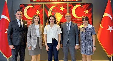 Milli Boksör Esra Yıldız Kahraman, BAÜN’lü Gençlerle İlham Verici Bir Buluşmaya İmza Attı