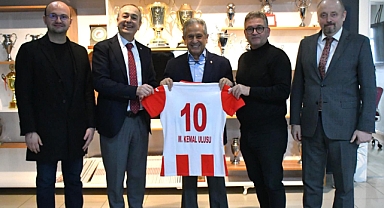 Mustafa Kemal Ulusu’dan Balıkesirspor’a Ziyaret