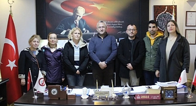 Susurluk Belediyesi Tiyatro Oyuncularından Başkan Hakan Yıldırım Semizel’e Ziyaret