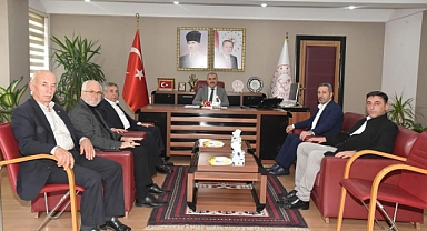 AK Parti Bandırma ve Erdek Teşkilatlarından İl Milli Eğitim Müdürü Murat Demir’e Ziyaret