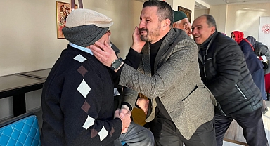 AK Parti İl Başkanı Mehmet Aydemir’den Karesi Huzurevi’ne Kandil Ziyareti