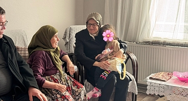 AK Parti’li Belgin Uygur, Trafik Kazasında Yaralanan Çocukları Ziyaret Etti