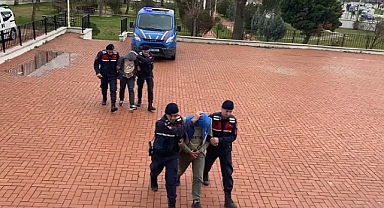 Ayvalık ve Edremit’te 10 Düzensiz Göçmen Yakalandı