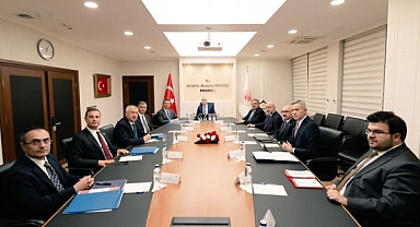 Balıkesir Büyükşehir Belediye Başkanı Ahmet Akın, Bakan Vedat Işıkhan ile SGK Borçları Konusunda Görüşmelerde Bulundu