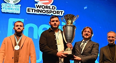 Balıkesir Büyükşehir Belediyespor Pehlivanları CW Enerji Türkiye Yağlı Güreş Ligi’nde Başarıya İmza Attı