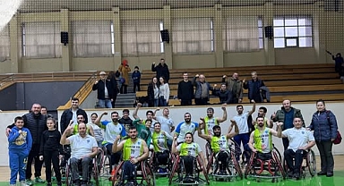 Balıkesir Büyükşehir Belediyespor, Tekerlekli Sandalye Basketbol Süper Ligi’nde Farklı Galibiyetle İkinci Devreye Başladı!