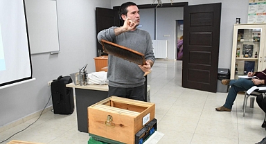 Balıkesir'de Uygulamalı Arıcılık Kursu Büyük İlgi Gördü