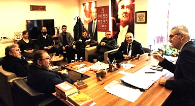 Balıkesirspor Yönetiminden CHP Balıkesir İl Başkanlığı’na Ziyaret