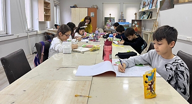 Bandırma Belediyesi’nden Çocuklara Yönelik Resim Kursları