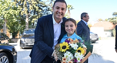 Başkan Ahmet Akın’dan Yeni Yıl Mesajı: “2025 Gelecek Mutlu Yılların İlki Olsun”