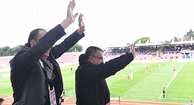 Başkan Hakan Şehirli Balkes Maçında