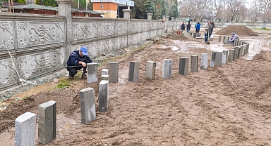 Bigadiç Belediyesi’nden Bigadiç Uygulama Oteli’ne Bahçe Peyzaj Düzenlemesi