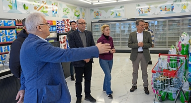 Burhaniye Belediye Başkanı Ali Kemal Deveciler'den Halk Market Projesi: Uygun Fiyatlı ve Kaliteli Ürünler Halkla Buluşuyor