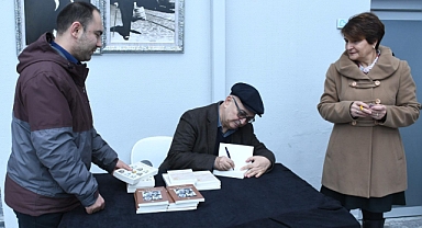 “Cumhuriyet Söyleşileri” Nâzım Hikmet’le Anıldı: “Nâzım Aramızda”