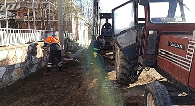 Dursunbey Belediyesi Fen İşleri Müdürlüğü Yol ve Kaldırım Bakım Çalışmalarını Sürdürüyor