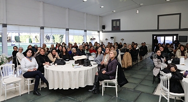 Edremit Belediyesi’nden Kadın Dayanışma Toplantısı: 