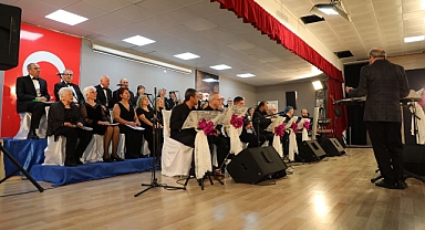 Edremit'te Müzik Dolu Gece: Altınoluk Ayhan Şahenk Kültür Merkezi'nde Unutulmaz Konser