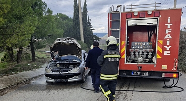 İvrindi'de Araç Alevlere Teslim Oldu!