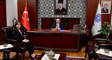 Marmara Kaymakamı Elif Çelik’ten Balıkesir Valisi İsmail Ustaoğlu’na Veda Ziyareti