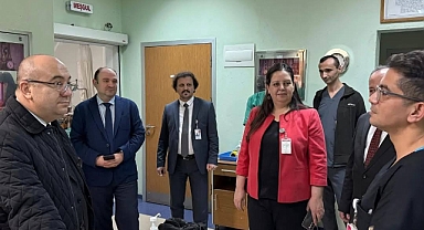 Sağlık Çalışanlarına Yılbaşı Moral Ziyareti