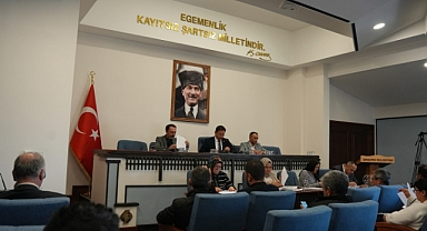 Sındırgı Belediye Başkanı Serkan Sak’tan Yeni Yılın İlk Meclis Toplantısı: 2025 Yılının Kararları Alındı