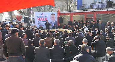 Sındırgı Belediye Başkanı Serkan Sak, Yüreğil Mahallesi Halk Buluşmasında Vatandaşlarla Bir Araya Geldi