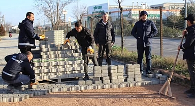 Susurluk Belediyesi, Balıkesir Caddesi’ndeki Yol Yapım Çalışmalarını Hızla Sürdürüyor