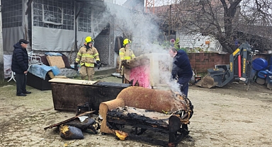 Susurluk Dereköy Mahallesi’nde Ev Yangını Paniği