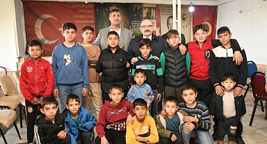 Vali İsmail Ustaoğlu, Edremit İbrahimce Mahallesi’nde Vatandaşlarla Buluştu