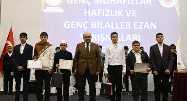 Vali İsmail Ustaoğlu, Genç Muhafızlar Hafızlık ve Genç Bilaller Ezan Yarışmaları İl Finaline Katıldı