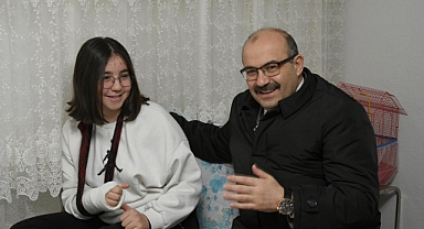 Vali İsmail Ustaoğlu, İvrindi’deki Küçük Sıla’ya Ziyarette Bulundu: “Hayallerini Gerçekleştirmesi İçin Yanındayız”