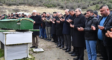 Vali İsmail Ustaoğlu, Macarlar Köyü Cemevi Dernek Başkanı Hatay İnanç’ın Cenaze Törenine Katıldı