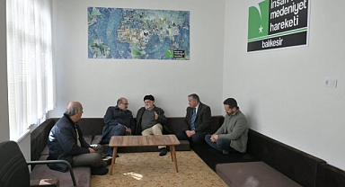 Vali İsmail Ustaoğlu’ndan İnsan ve Medeniyet Hareketi Balıkesir Şube Başkanlığı’na Ziyaret