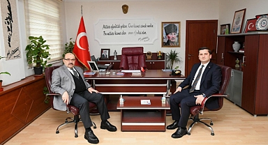 Vali İsmail Ustaoğlu’ndan İvrindi Kaymakamlığına Ziyaret