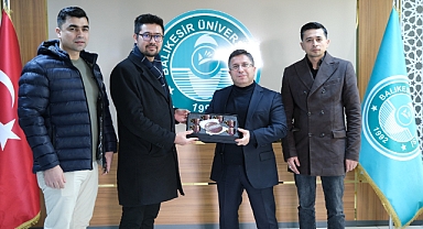 Afganistan Türkleri Derneği Başkanı İsmail Nazari, BAÜN Rektörü Prof. Dr. Yücel Oğurlu'yu Ziyaret Etti