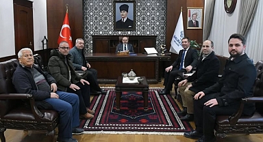 Ak Parti Gömeç İlçe Başkanı Aytekin Öz, Vali İsmail Ustaoğlu’nu Ziyaret Etti