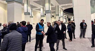 AK Parti Karesi Teşkilatı Beraat Kandili’nde Çamlık Şehitler Camii’nde Buluştu