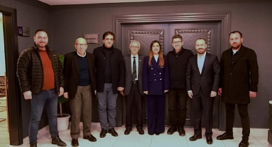 Altıeylül Belediyesi’nde Komisyon Üyelerinden Başkan Vekili Özer’e Ziyaret